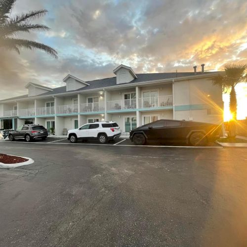 Ocean Sands Beach Boutique Inn - 1 Acre Private Beach