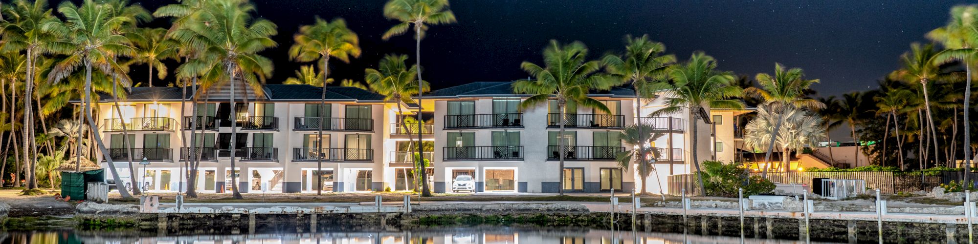 Ocean Sands Beach Boutique Inn - 1 Acre Private Beach