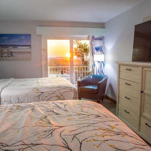 Ocean Sands Beach Boutique Inn - 1 Acre Private Beach