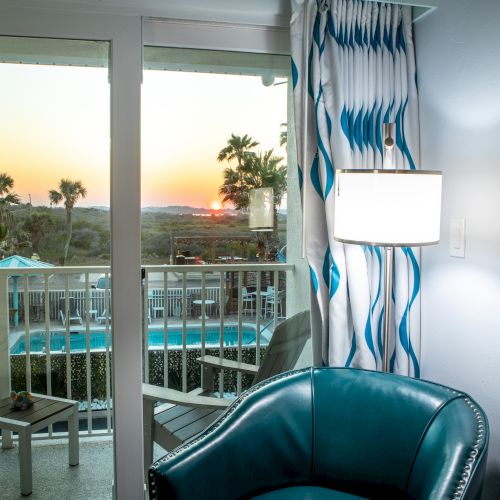 Ocean Sands Beach Boutique Inn - 1 Acre Private Beach